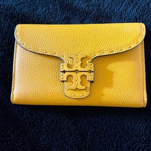 Authentic Tory Burch wallet in good condition.